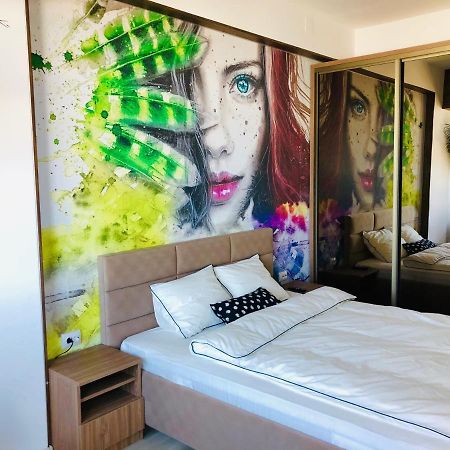 Hg Apartaments Mamaia Esterno foto