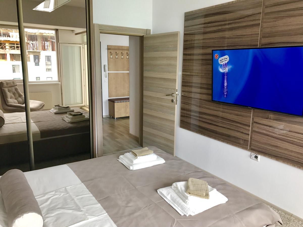 Hg Apartaments Mamaia Esterno foto