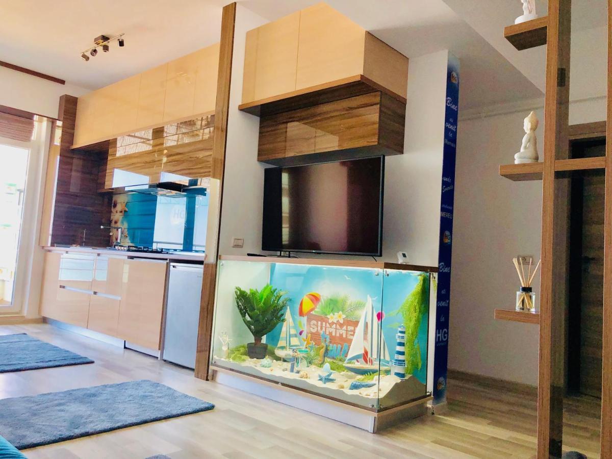 Hg Apartaments Mamaia Esterno foto