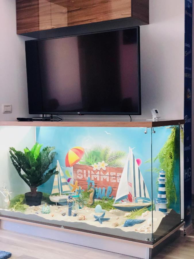 Hg Apartaments Mamaia Esterno foto